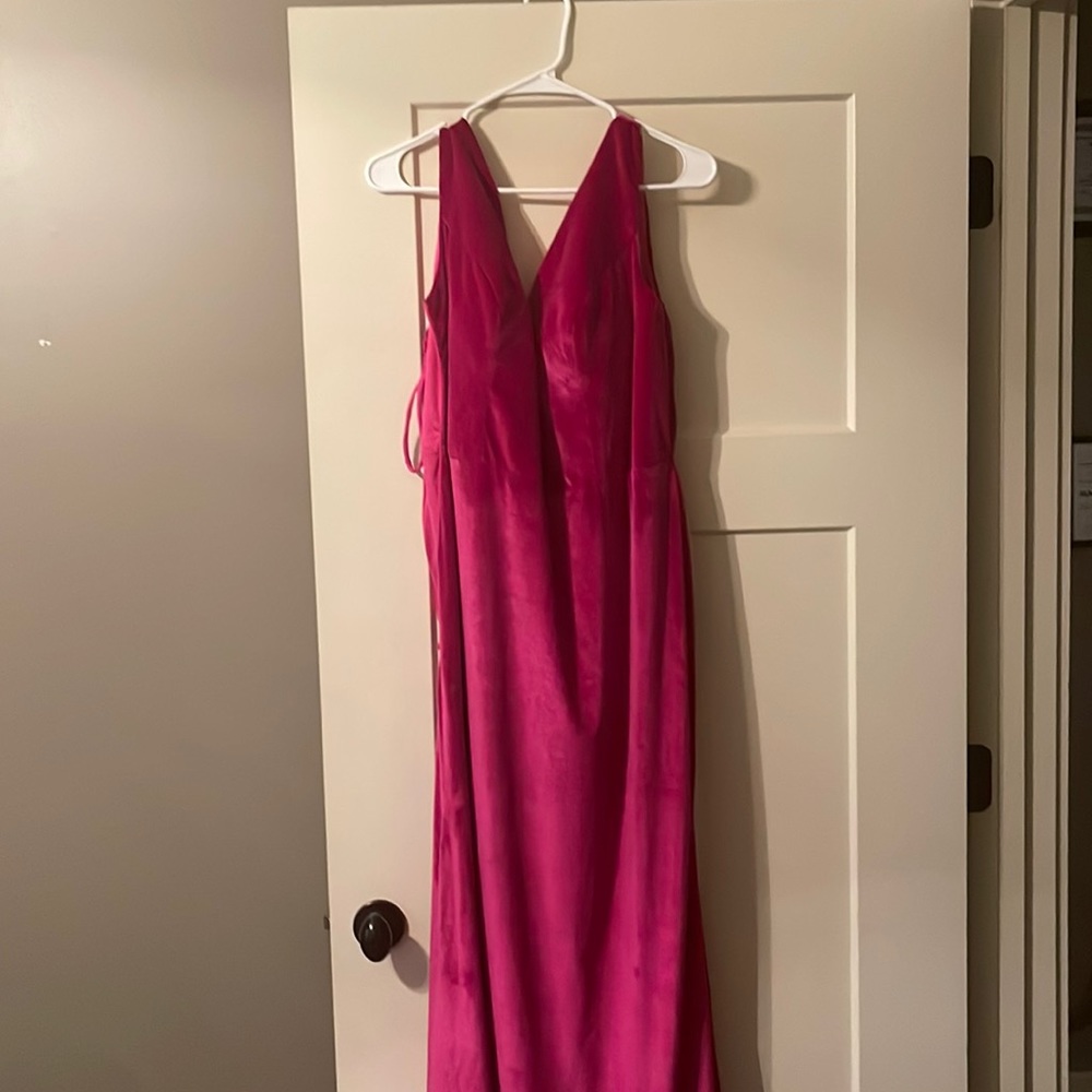 Women’s V Neck Velvet Formal Dress